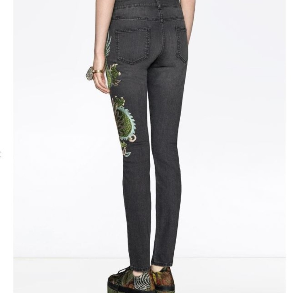 GUCCI Dragon embroidered denim skinny jeans NEW